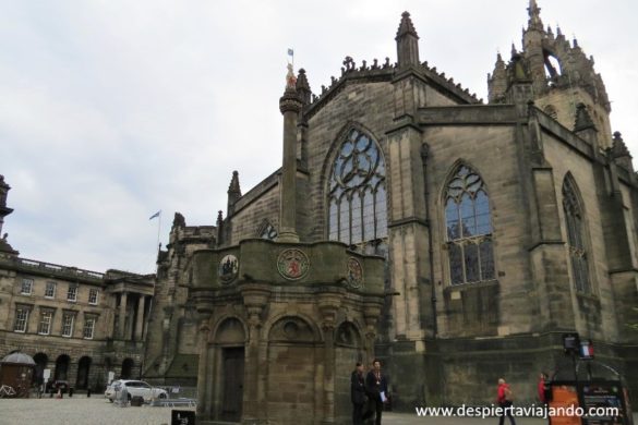 Catedral de Edimburgo en la Royal Mile