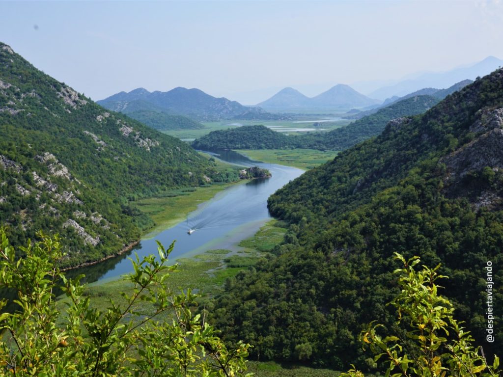 Río Crnojevića, una de las grandes vistas en los Balcanes